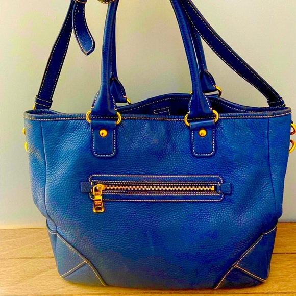 Authentic Prada Vitello Daino Two Way blue leather purse - Picture 7 of 8